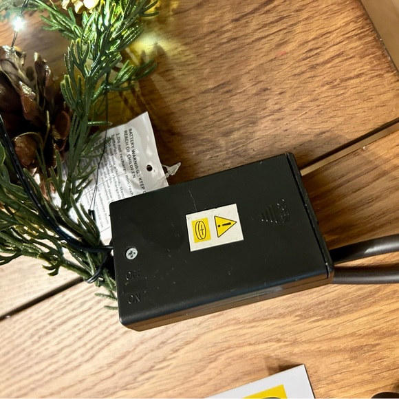 Viral Norfolk Pine Real Touch Garland 9ft by Aspen VHTF TIKTOK FAMOUS Pre Lit - Picture 13 of 16